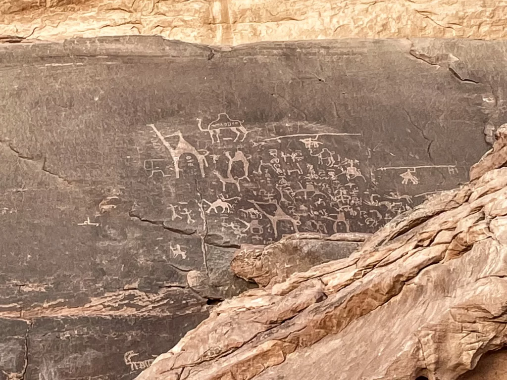 Wadi Rum_petroglyfy